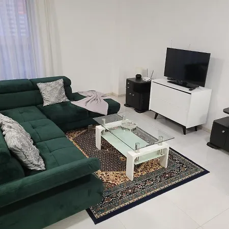 Apartman Dantia - Dubnica Nad Vahom, Priamo V Centre Lejlighed