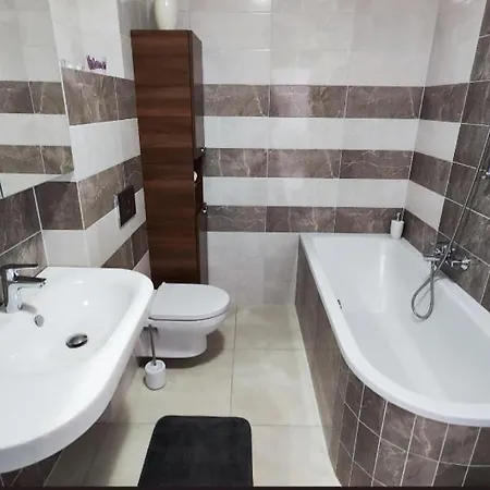 Apartman Dantia - Dubnica Nad Vahom, Priamo V Centre * Dubnica nad Váhom